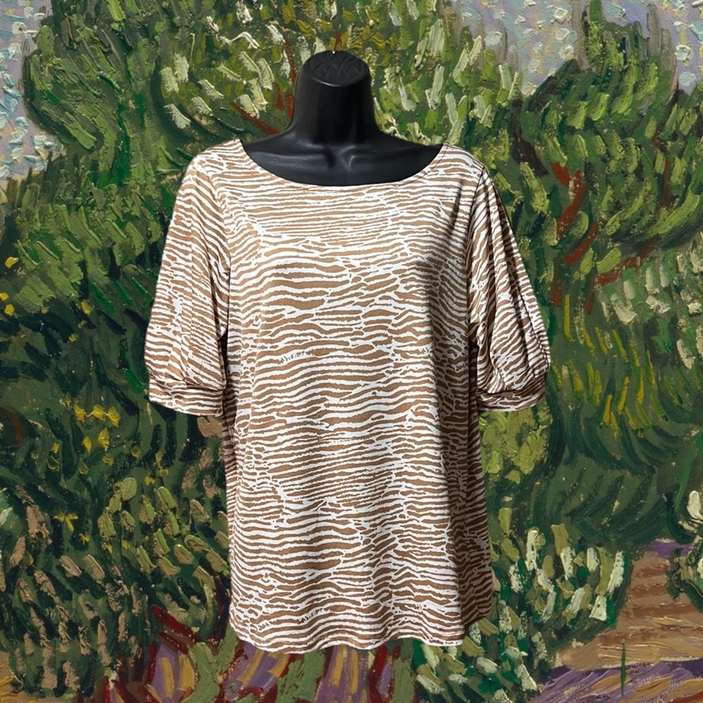 French Twist Ladies Size M Animal Print Top